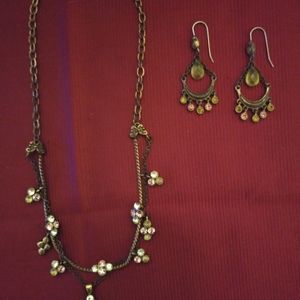 Necklace & earrings